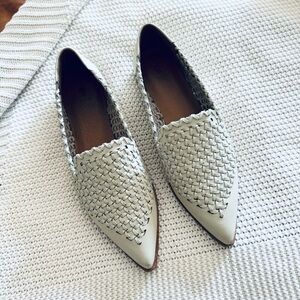 Rare FRYE woven bone leather KENZIE Venetian loafer